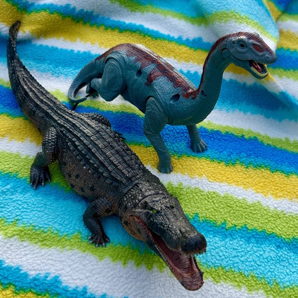 Toy Figures Kids Alligator Dinosaur Set